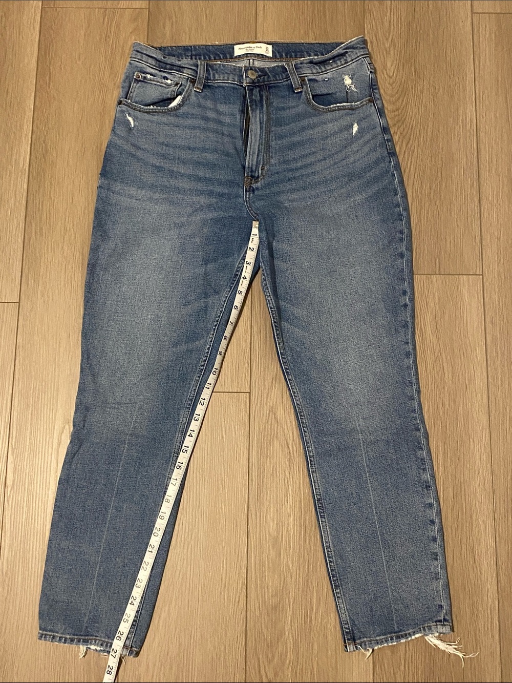 A&F The Skinny High Rise Jeans - Picture 14 of 14